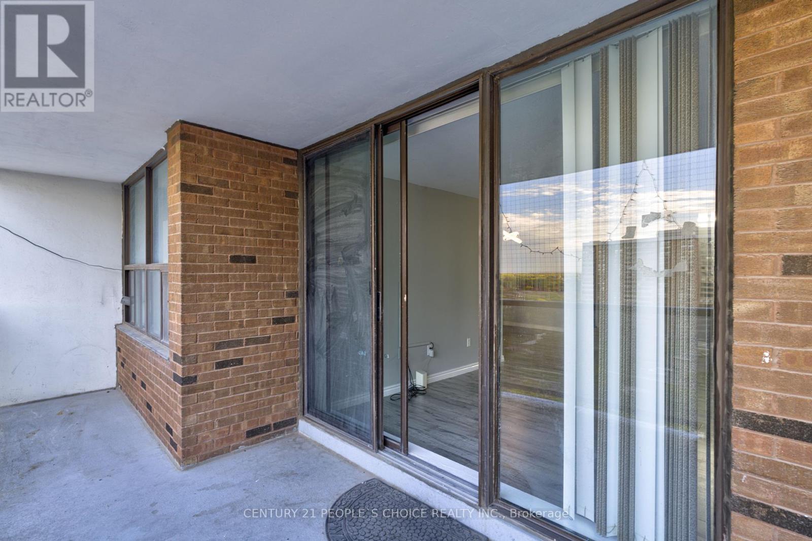 1410 - 21 Knightsbridge Road, Brampton, Ontario  L6T 3Y1 - Photo 33 - W12458846