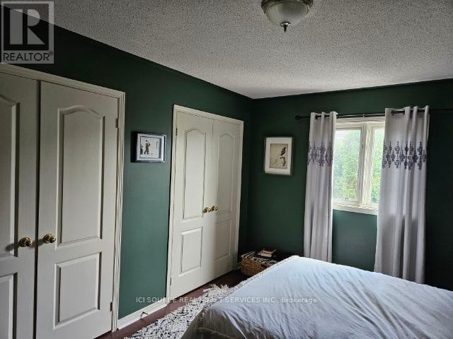 104 Rockhaven Lane, Hamilton, Ontario  L0R 2H6 - Photo 10 - X12458834