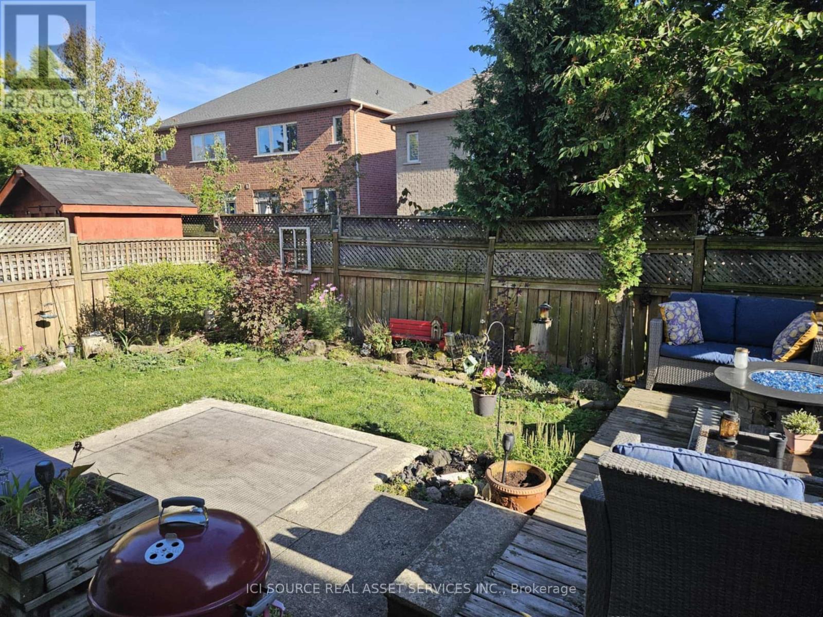104 Rockhaven Lane, Hamilton, Ontario  L0R 2H6 - Photo 19 - X12458834