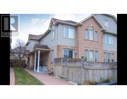104 ROCKHAVEN LANE, Hamilton, Ontario
