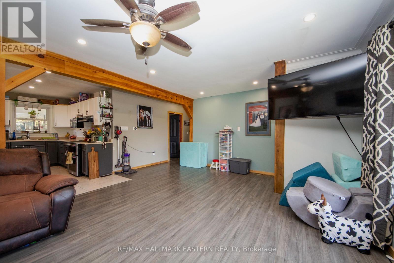 1259 Mann Road, Selwyn, Ontario  K0L 1H0 - Photo 6 - X12458854