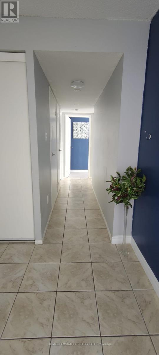 404 - 10 Markbrook Lane, Toronto, Ontario  M9V 5E3 - Photo 24 - W12420182