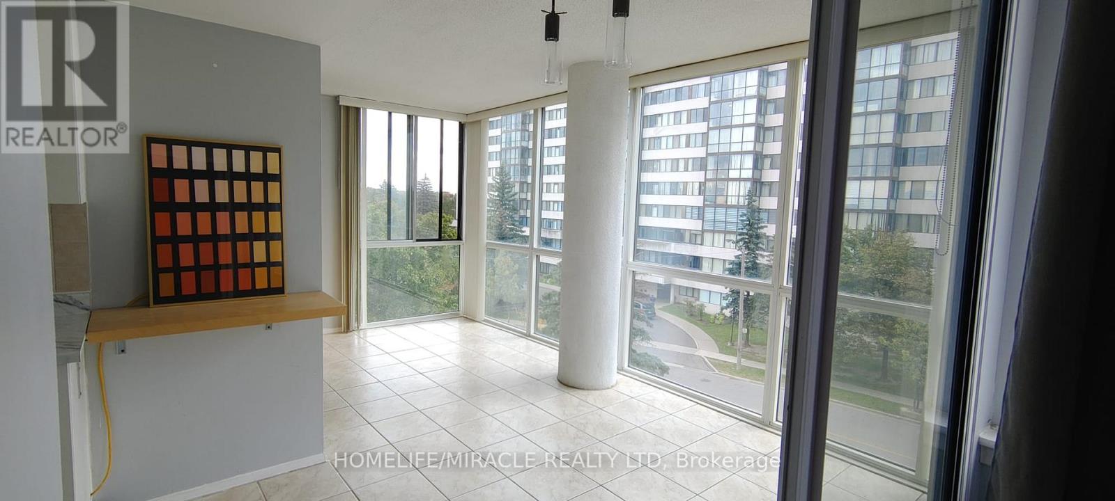 404 - 10 Markbrook Lane, Toronto, Ontario  M9V 5E3 - Photo 18 - W12420182