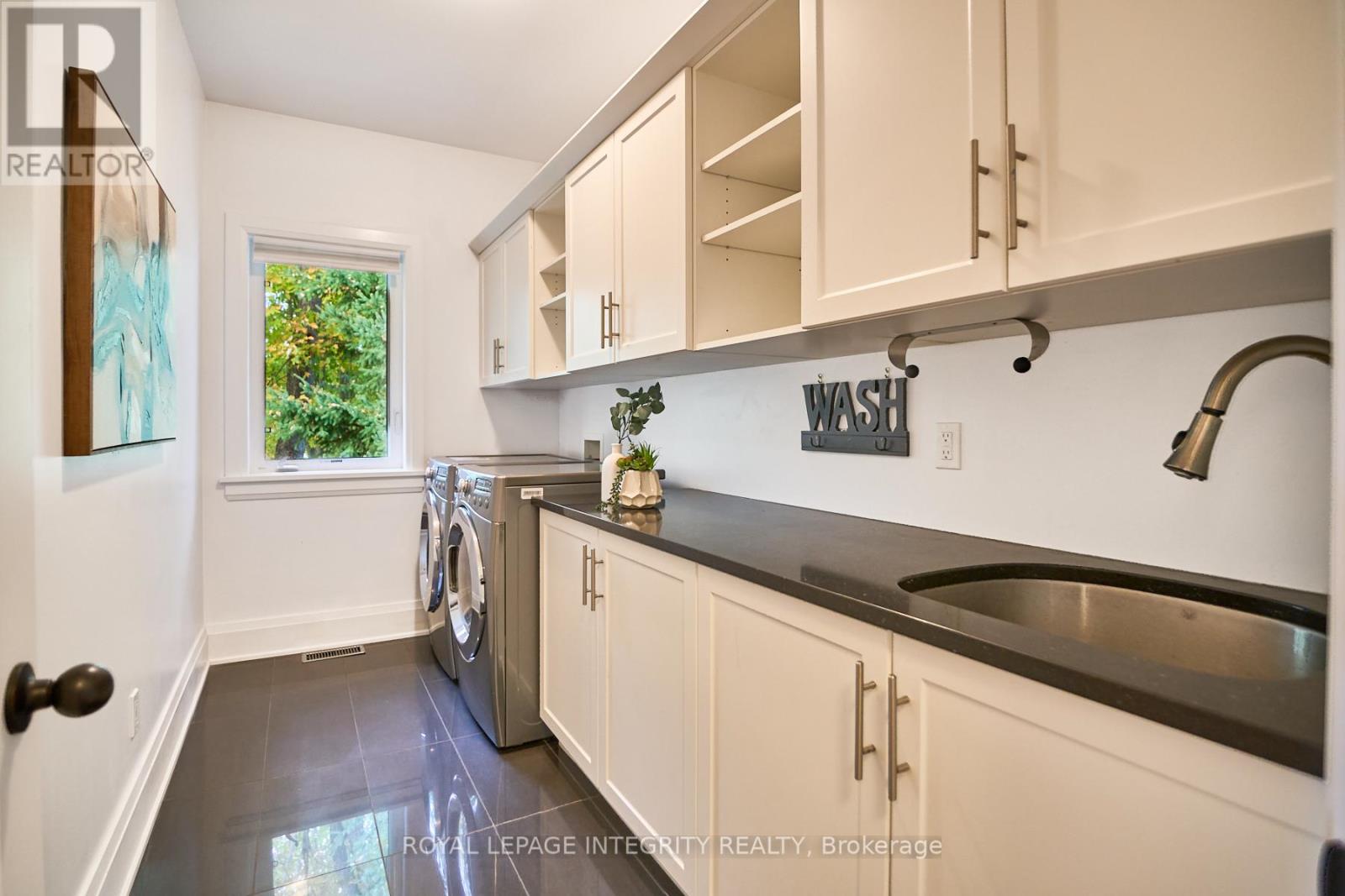 1954 Cedarlakes Way, Ottawa, Ontario  K4P 0E4 - Photo 31 - X12458855