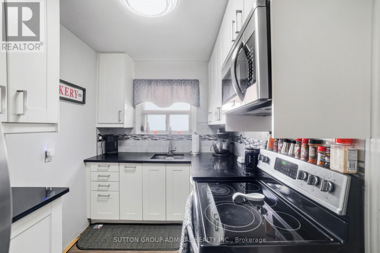 85 Aylesworth Avenue, Toronto, Ontario  M1N 2J7 - Photo 5 - E12453340