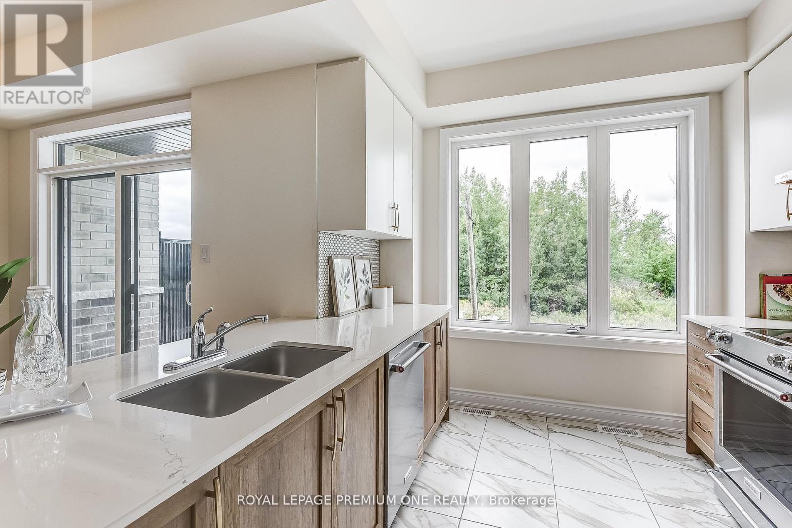 110 Thule Street, Vaughan, Ontario  L4H 5L5 - Photo 20 - N12458847