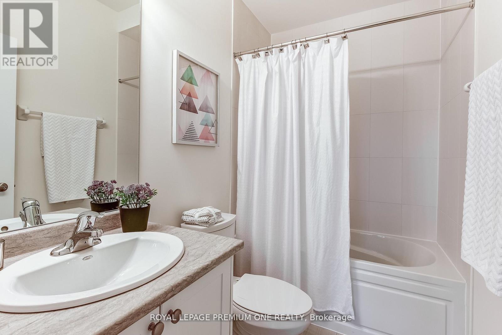 110 Thule Street, Vaughan, Ontario  L4H 5L5 - Photo 29 - N12458847