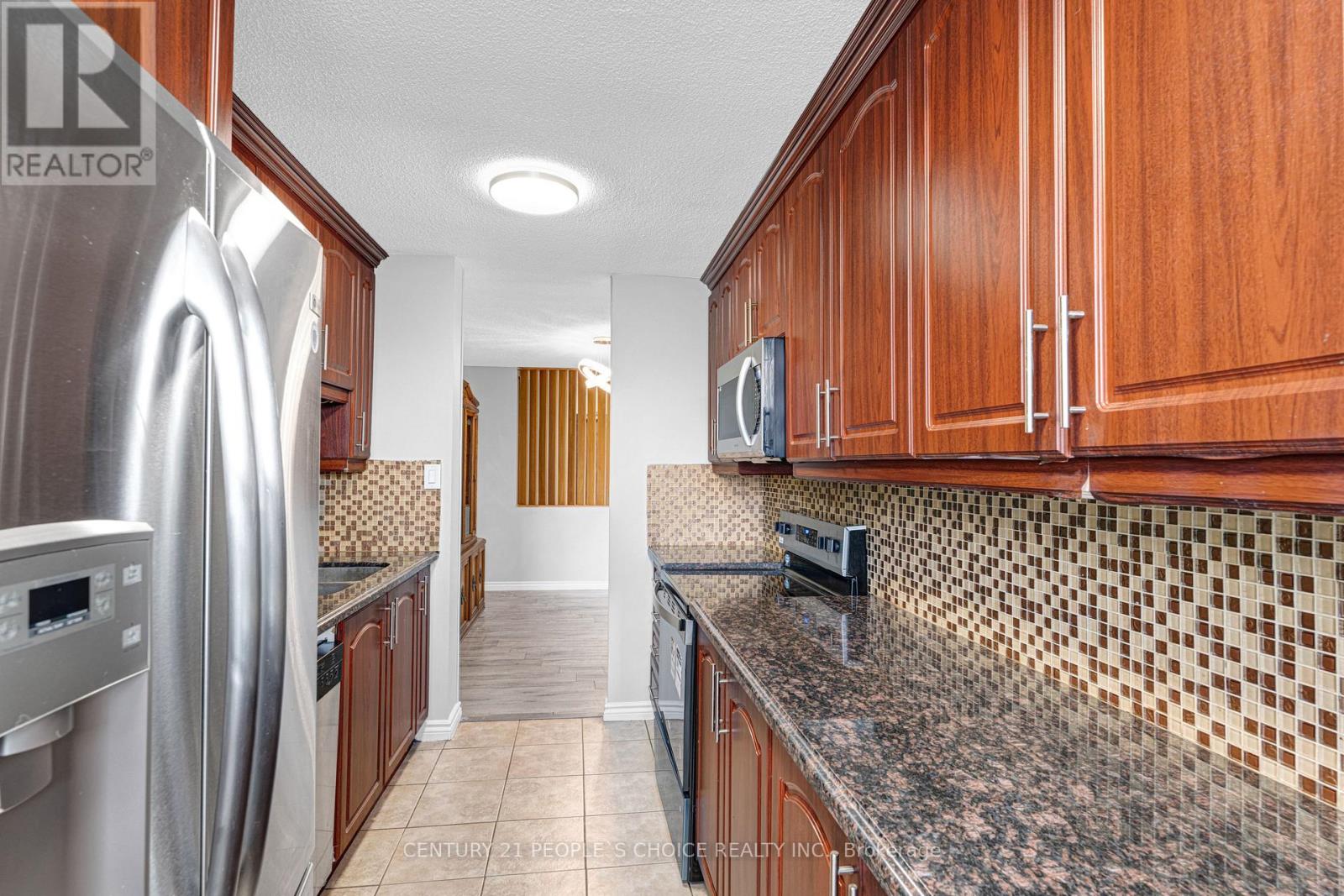 1410 - 21 Knightsbridge Road, Brampton, Ontario  L6T 3Y1 - Photo 22 - W12458849