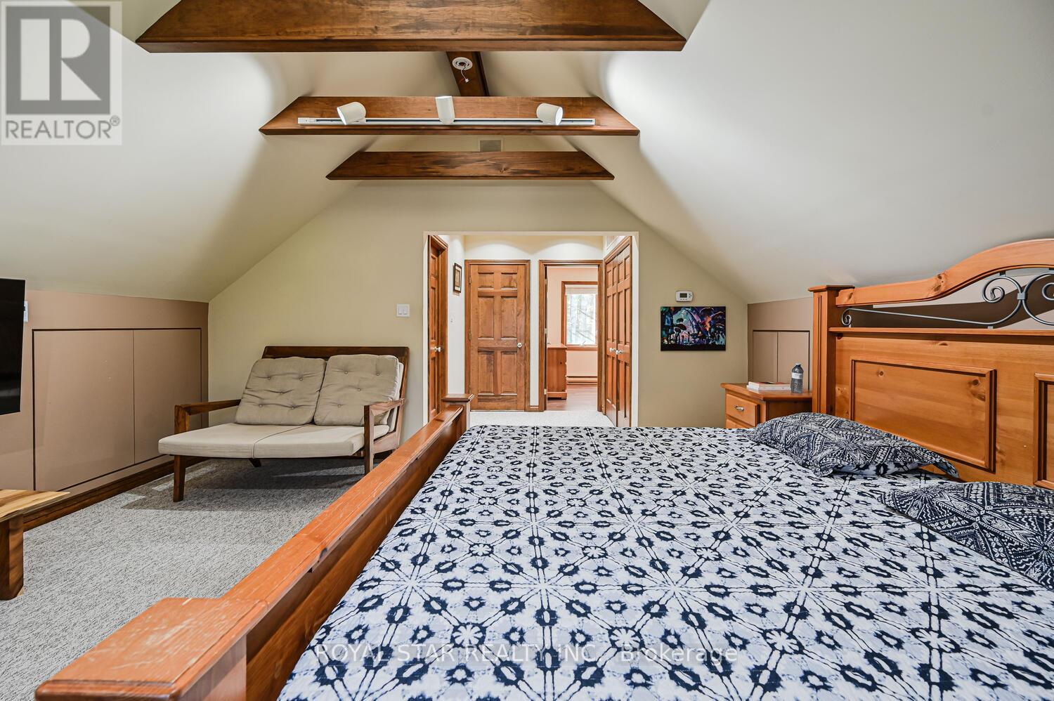 29 Cedar Drive, Caledon, Ontario  L7K 1H5 - Photo 32 - W12458857
