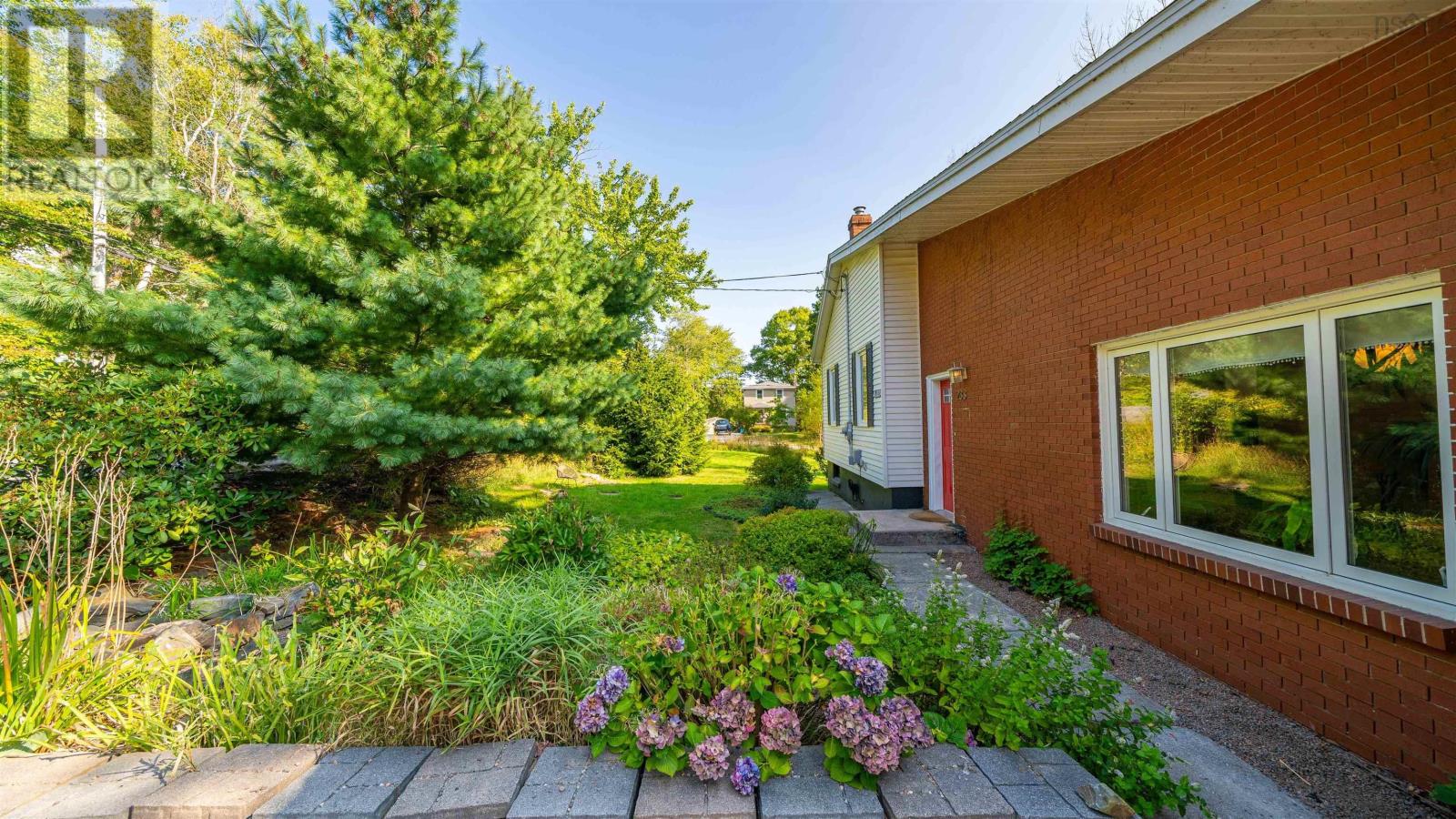 233 High Street, Bedford, Nova Scotia  B4A 1M7 - Photo 30 - 202523677