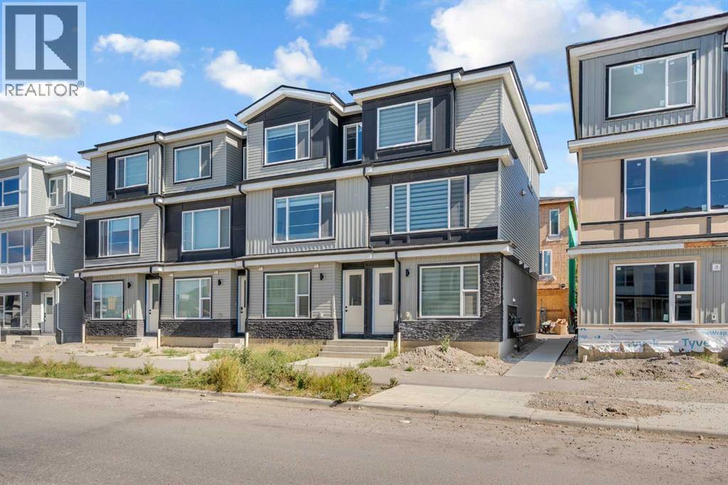 8810 48 Street Ne, Calgary, Alberta  T3J 5N8 - Photo 1 - A2263047