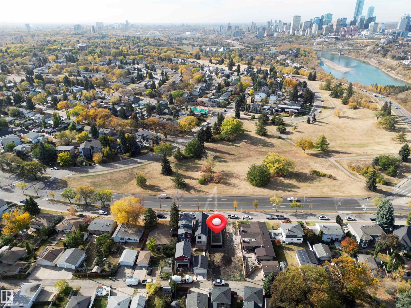 9635 85 St Nw, Edmonton, Alberta  T6C 3E3 - Photo 2 - E4461875
