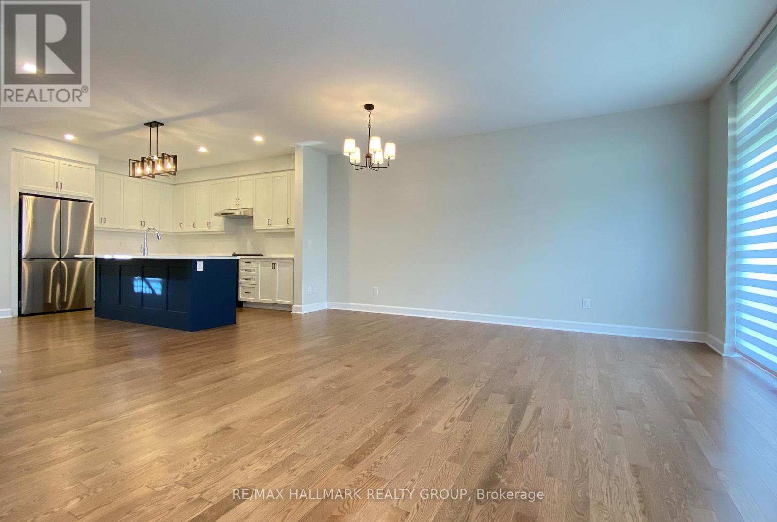 1308 Whitlow Grass Way, Ottawa, Ontario  K2W 0N5 - Photo 16 - X12458882