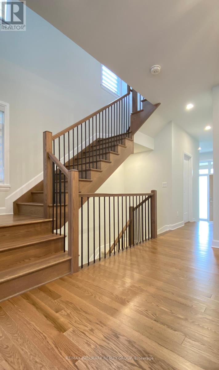 1308 Whitlow Grass Way, Ottawa, Ontario  K2W 0N5 - Photo 18 - X12458882