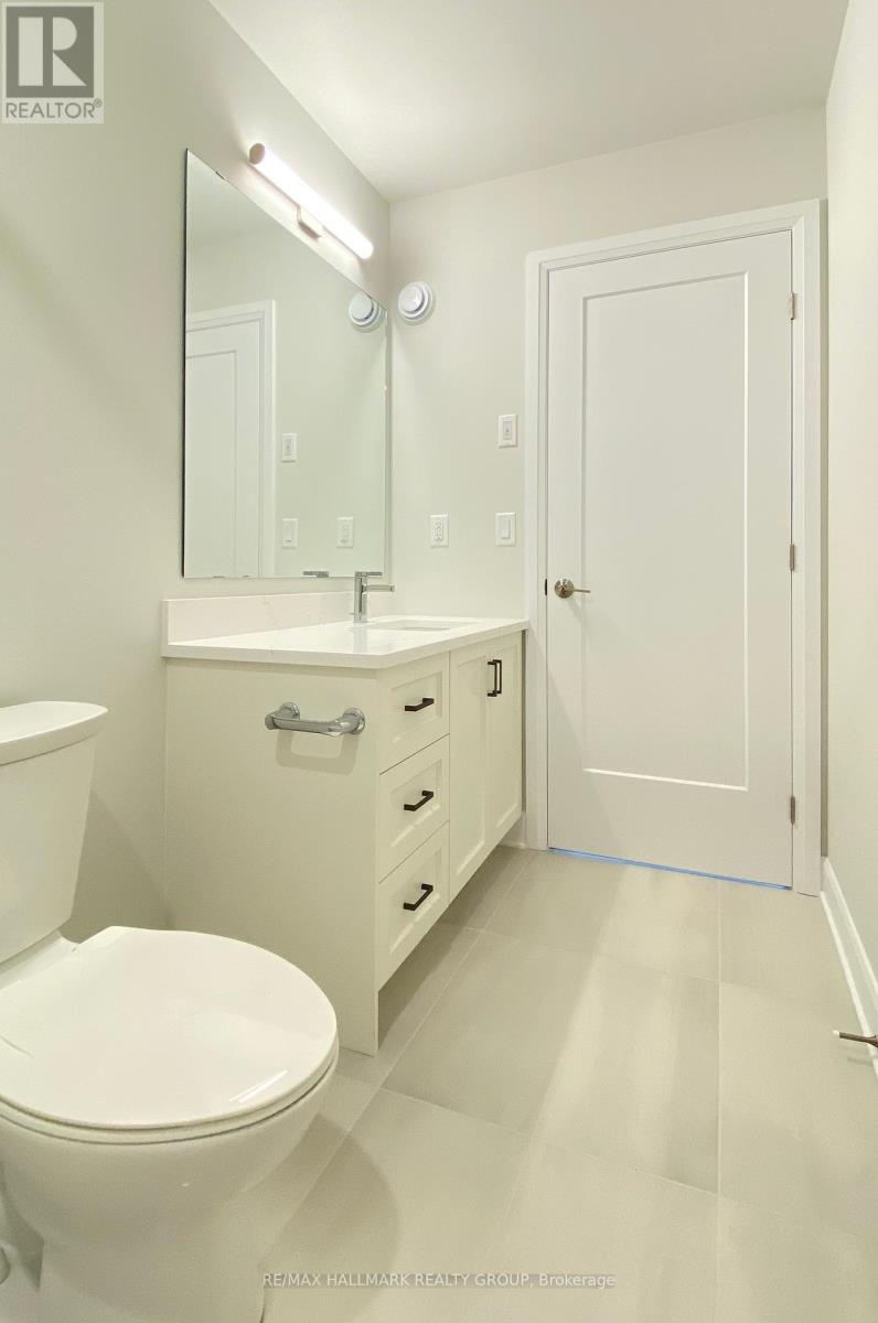 1308 Whitlow Grass Way, Ottawa, Ontario  K2W 0N5 - Photo 37 - X12458882