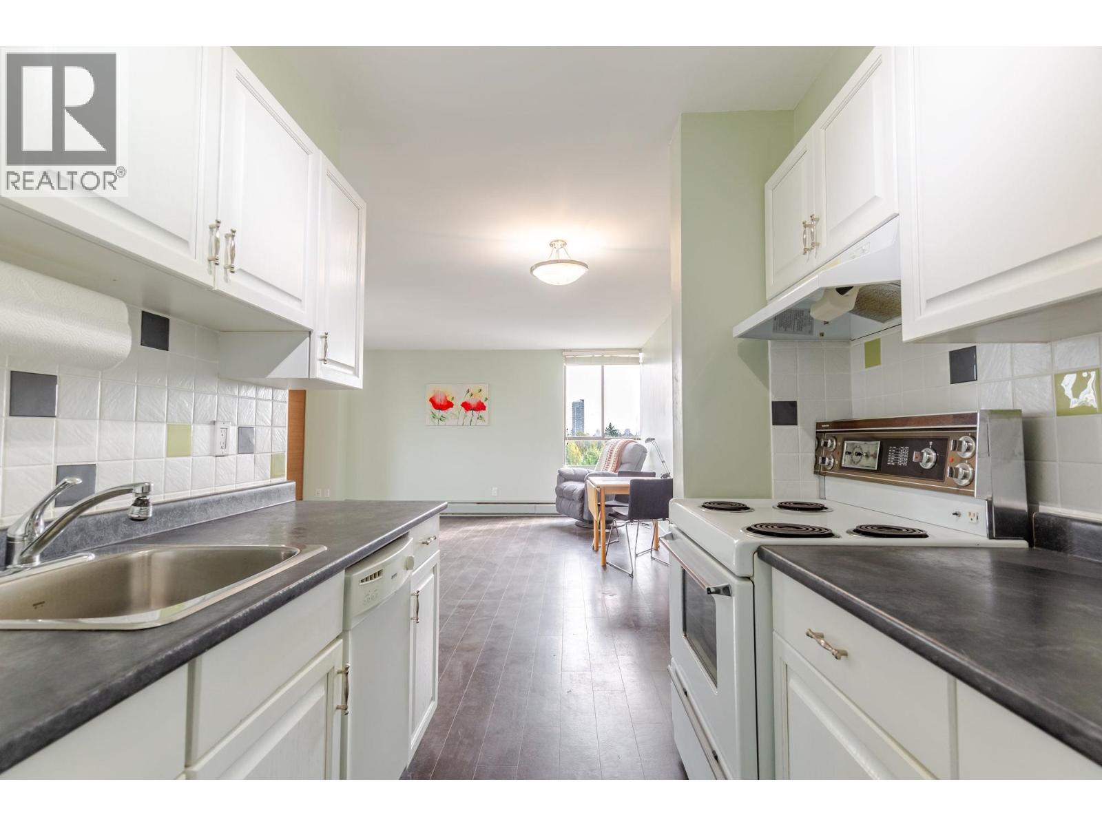 1103 6759 Willingdon Avenue, Burnaby, British Columbia  V5H 3Y9 - Photo 8 - R3050429