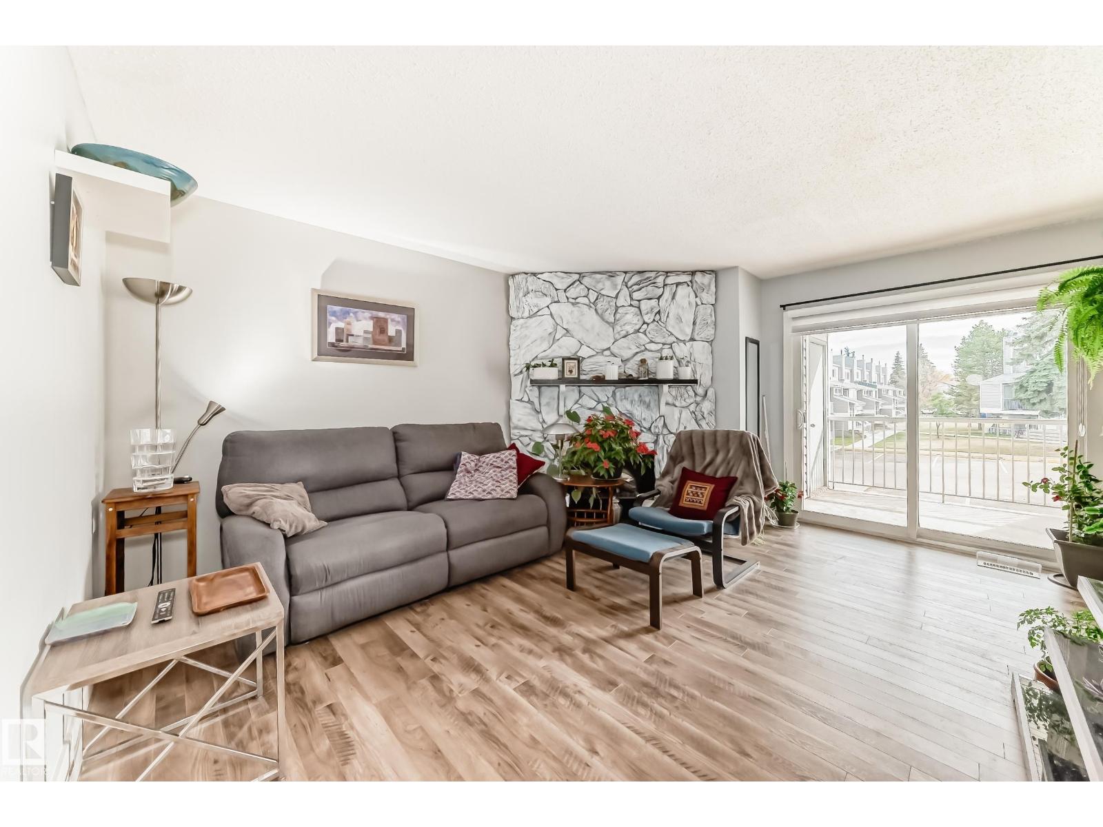 #310 10404 24 Av Nw, Edmonton, Alberta  T6J 4J7 - Photo 3 - E4461876