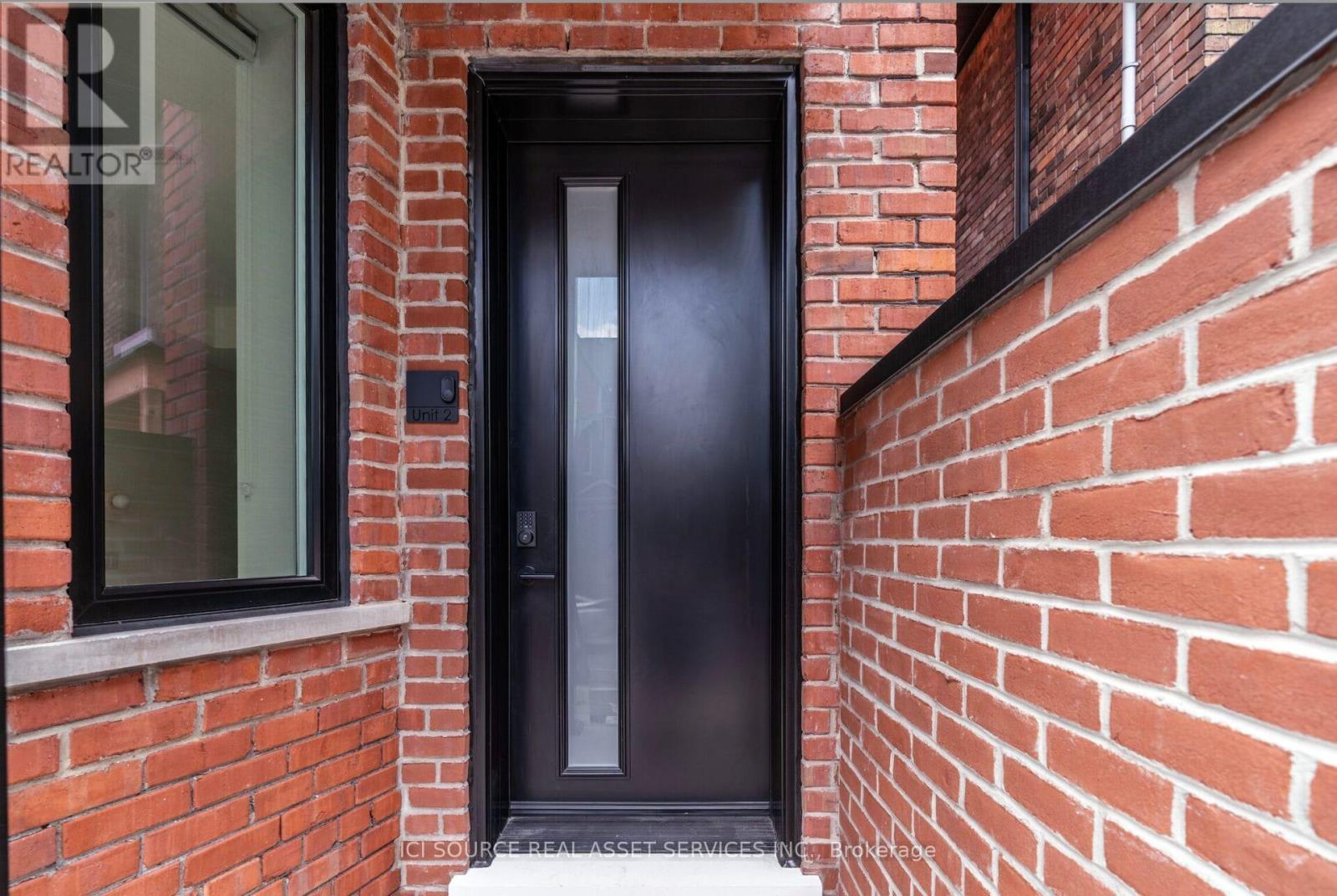2 - 328 Shaw Street, Toronto, Ontario  M6J 2X2 - Photo 5 - C12458873
