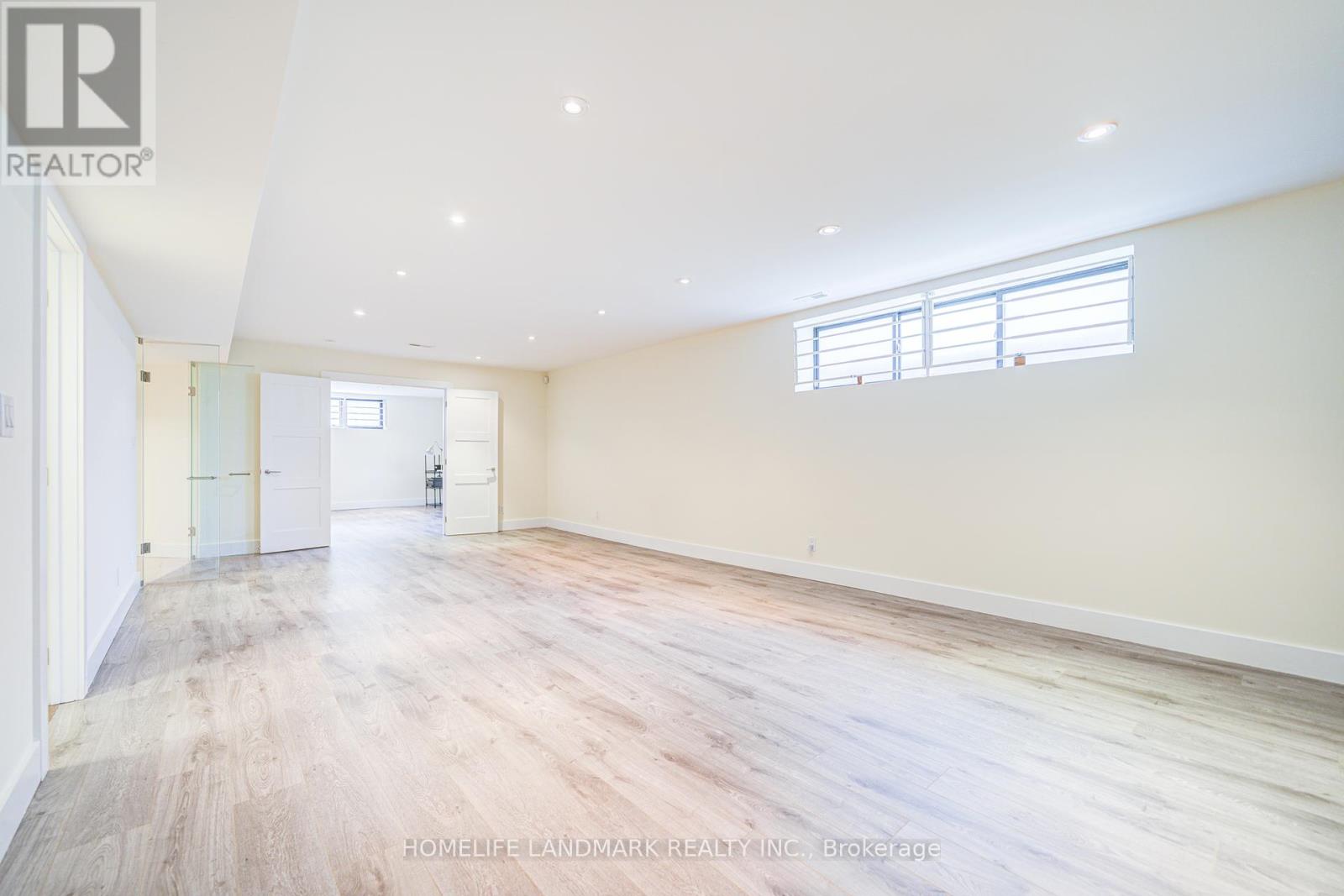 5 Sulgrave Crescent, Toronto, Ontario  M2L 1W5 - Photo 16 - C12458880