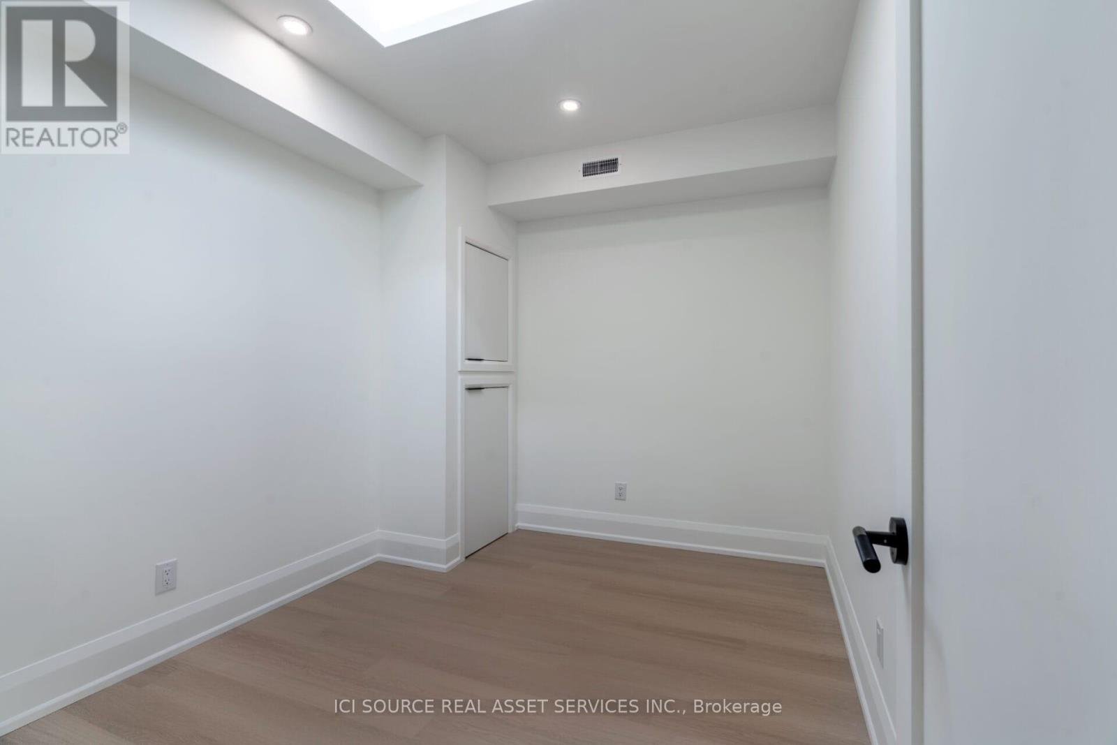 3 - 328 Shaw Street, Toronto, Ontario  M6J 2X2 - Photo 12 - C12458883