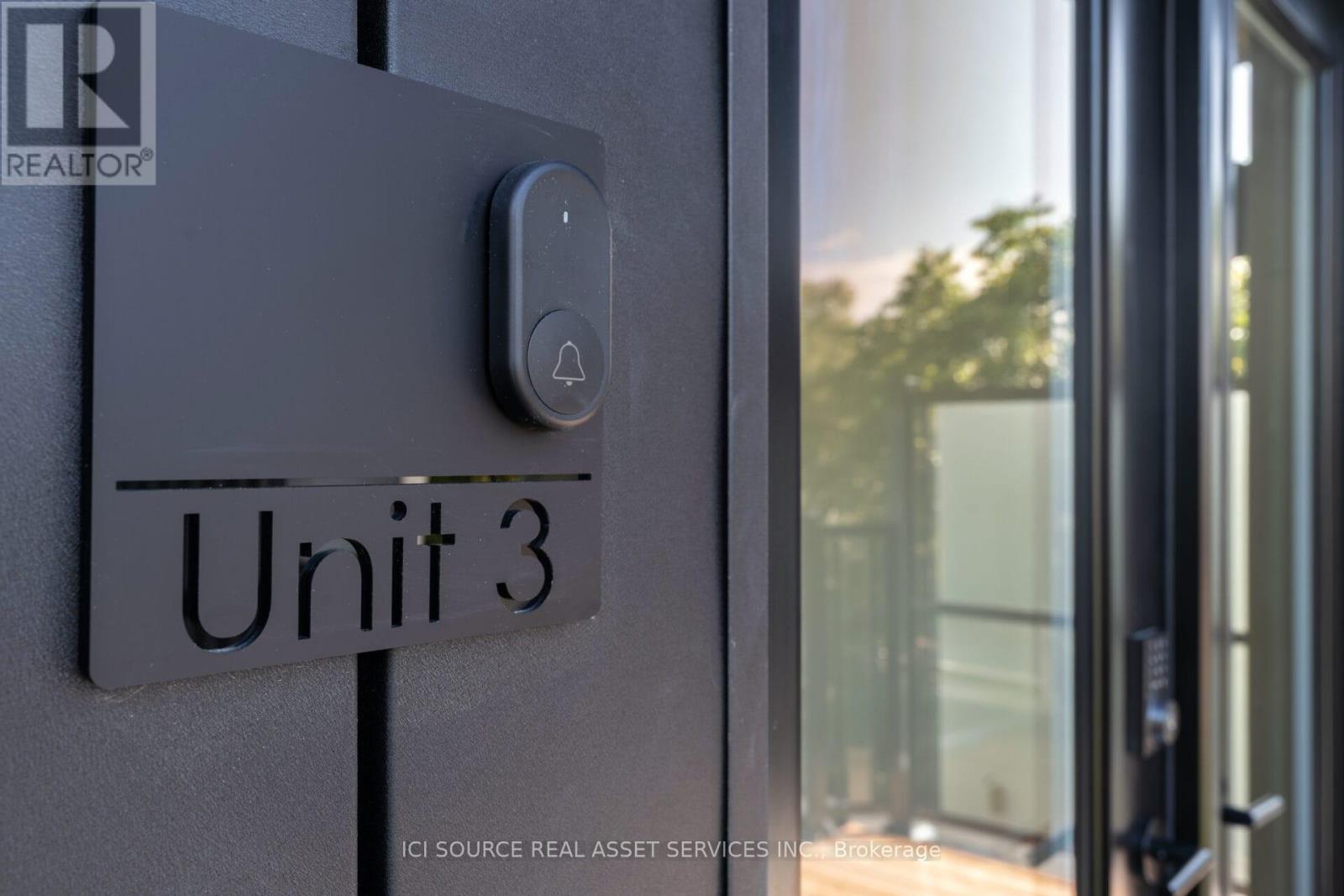 3 - 328 Shaw Street, Toronto, Ontario  M6J 2X2 - Photo 4 - C12458883