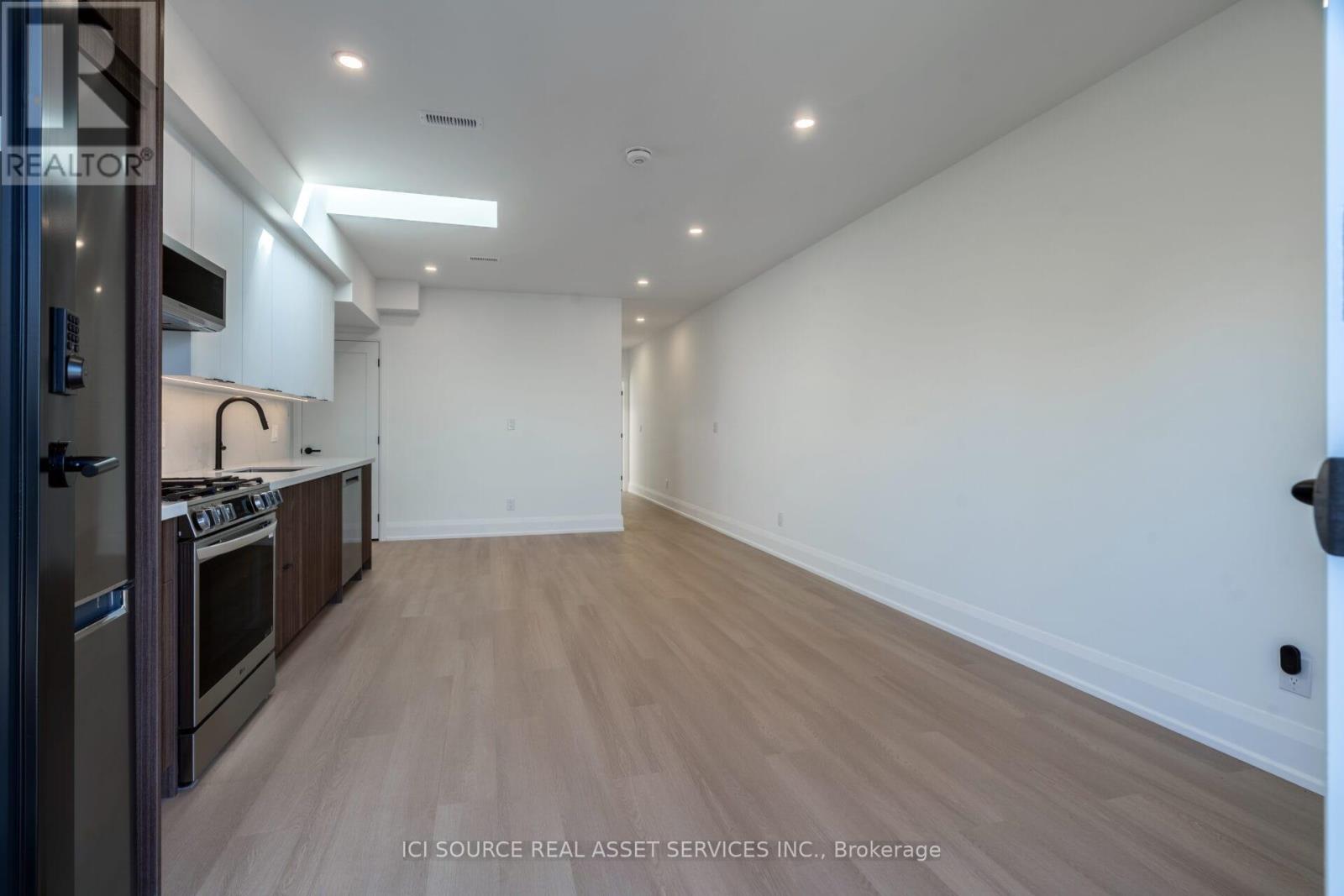 3 - 328 Shaw Street, Toronto, Ontario  M6J 2X2 - Photo 5 - C12458883