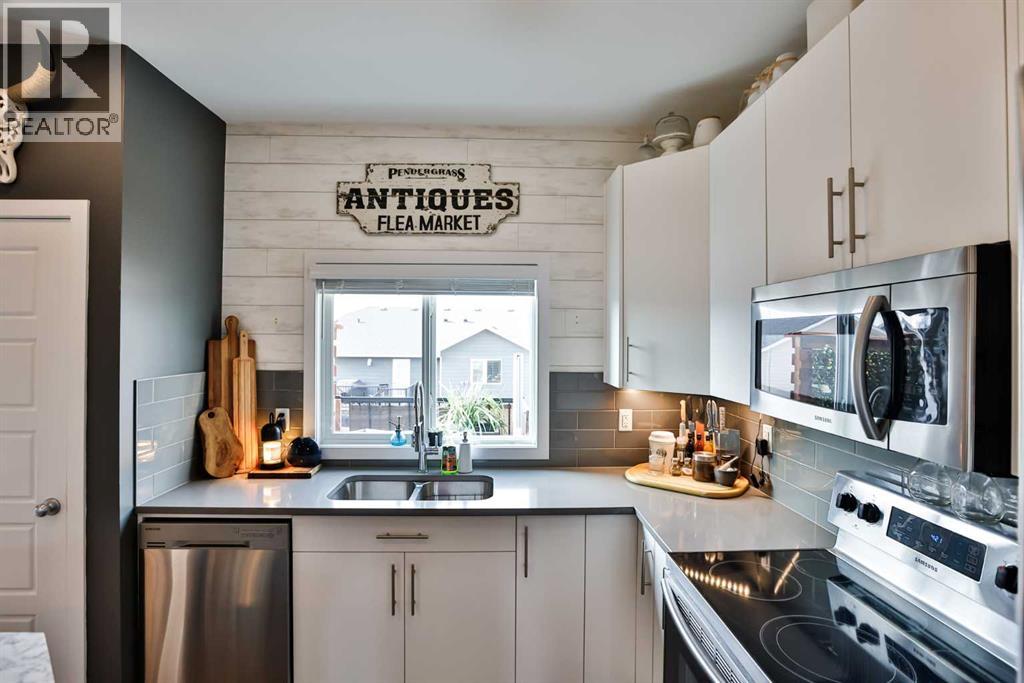 35 Kensington Road W, Lethbridge, Alberta  T1J 5N5 - Photo 8 - A2257241