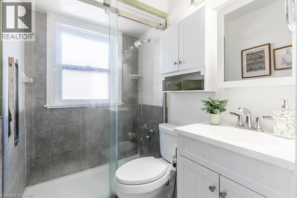174 Emerald Street S, Hamilton, Ontario  L8N 2V7 - Photo 32 - 40770572