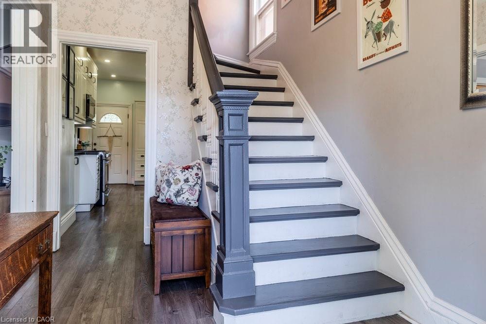174 Emerald Street S, Hamilton, Ontario  L8N 2V7 - Photo 5 - 40770572