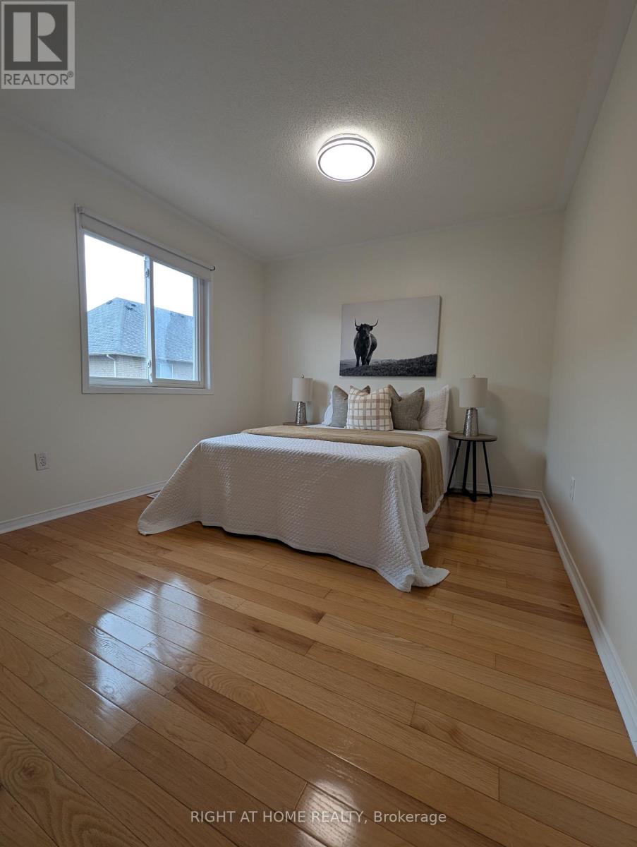 158 Hollywood Hill Circle, Vaughan, Ontario  L4H 2P2 - Photo 10 - N12458869