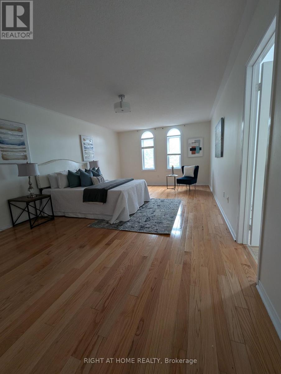 158 Hollywood Hill Circle, Vaughan, Ontario  L4H 2P2 - Photo 11 - N12458869