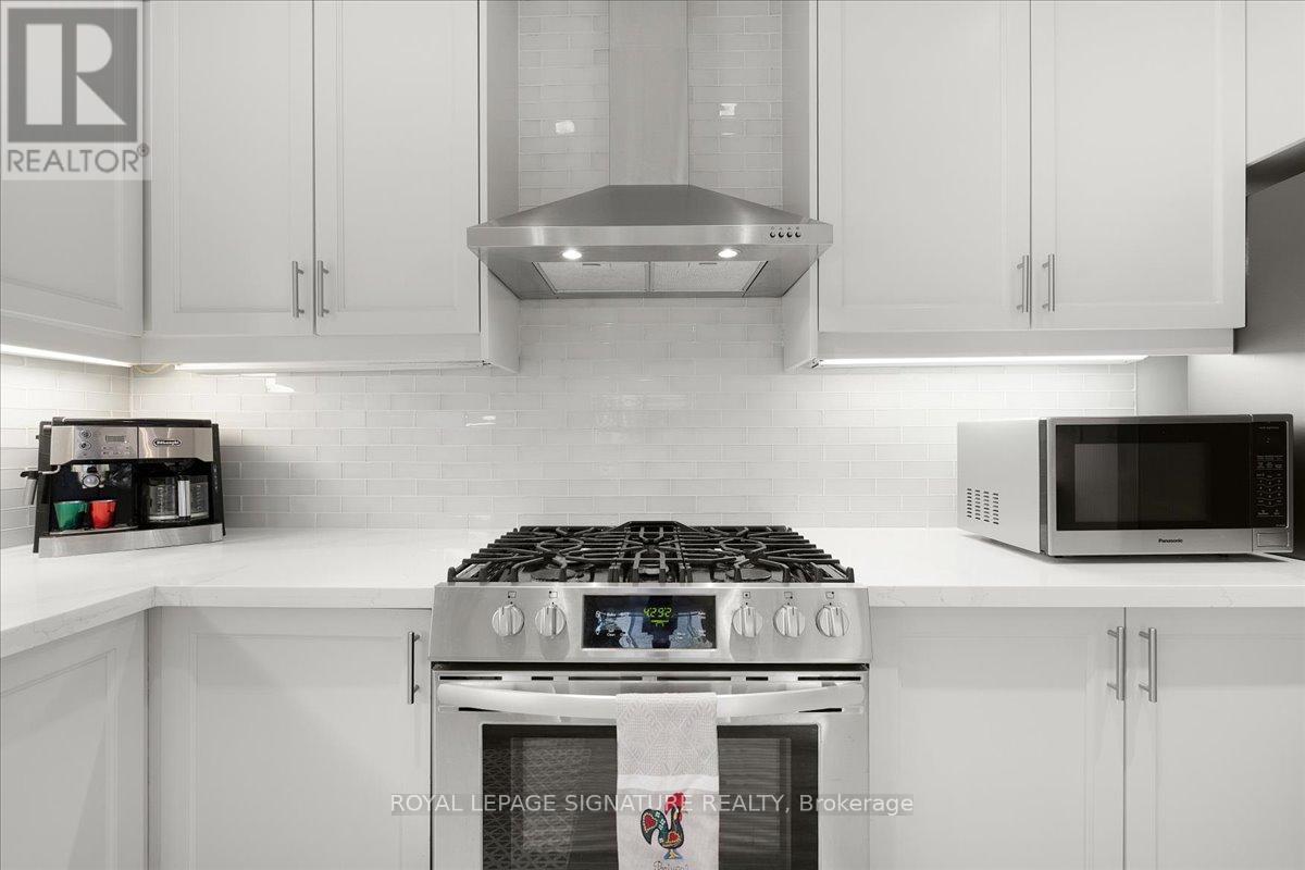 12 Pietro Drive, Vaughan, Ontario  L6A 3K5 - Photo 11 - N12458881