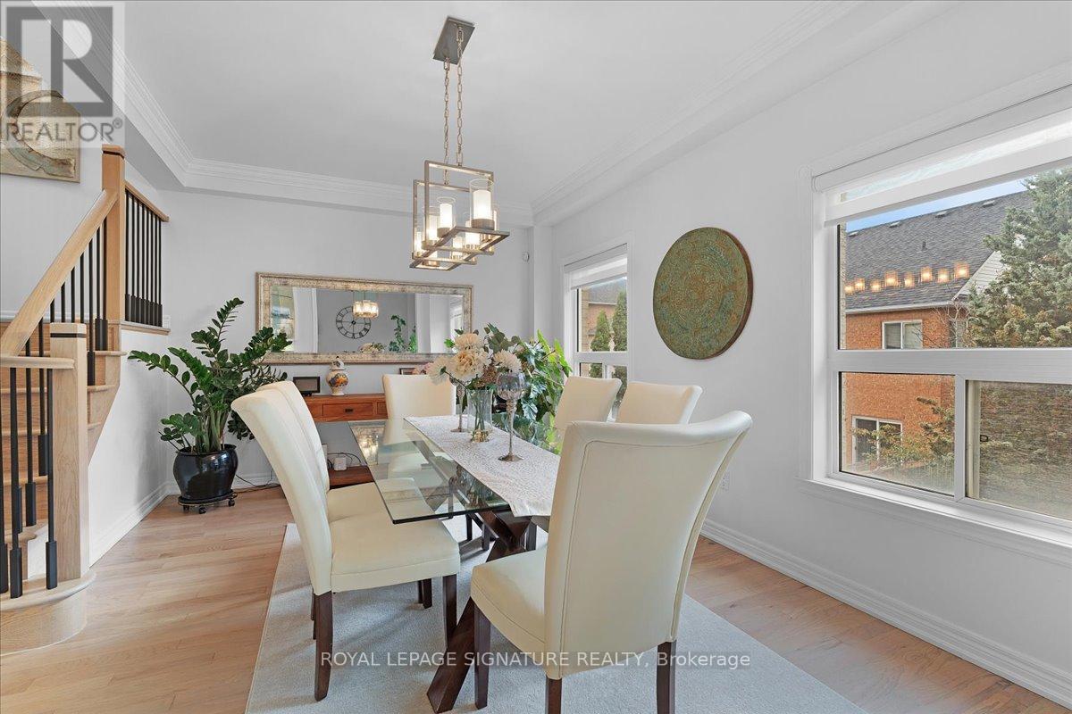 12 Pietro Drive, Vaughan, Ontario  L6A 3K5 - Photo 17 - N12458881