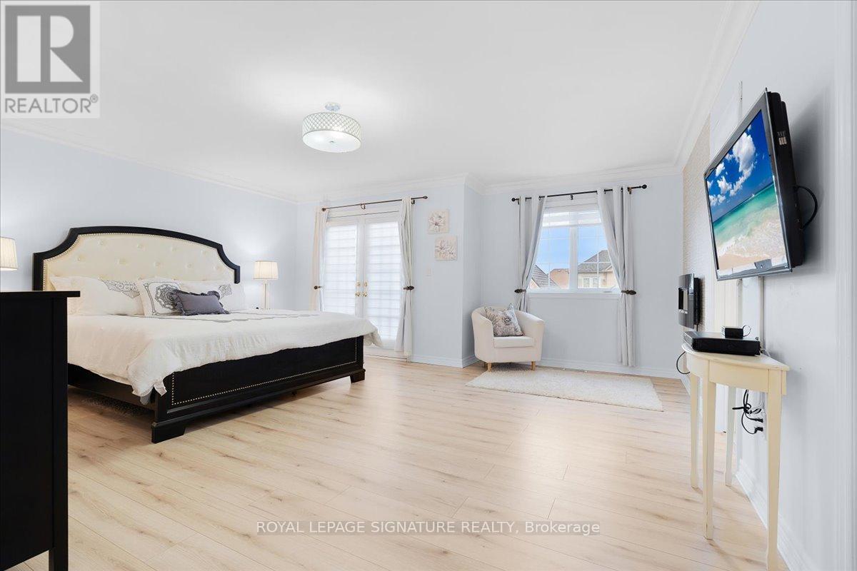 12 Pietro Drive, Vaughan, Ontario  L6A 3K5 - Photo 22 - N12458881