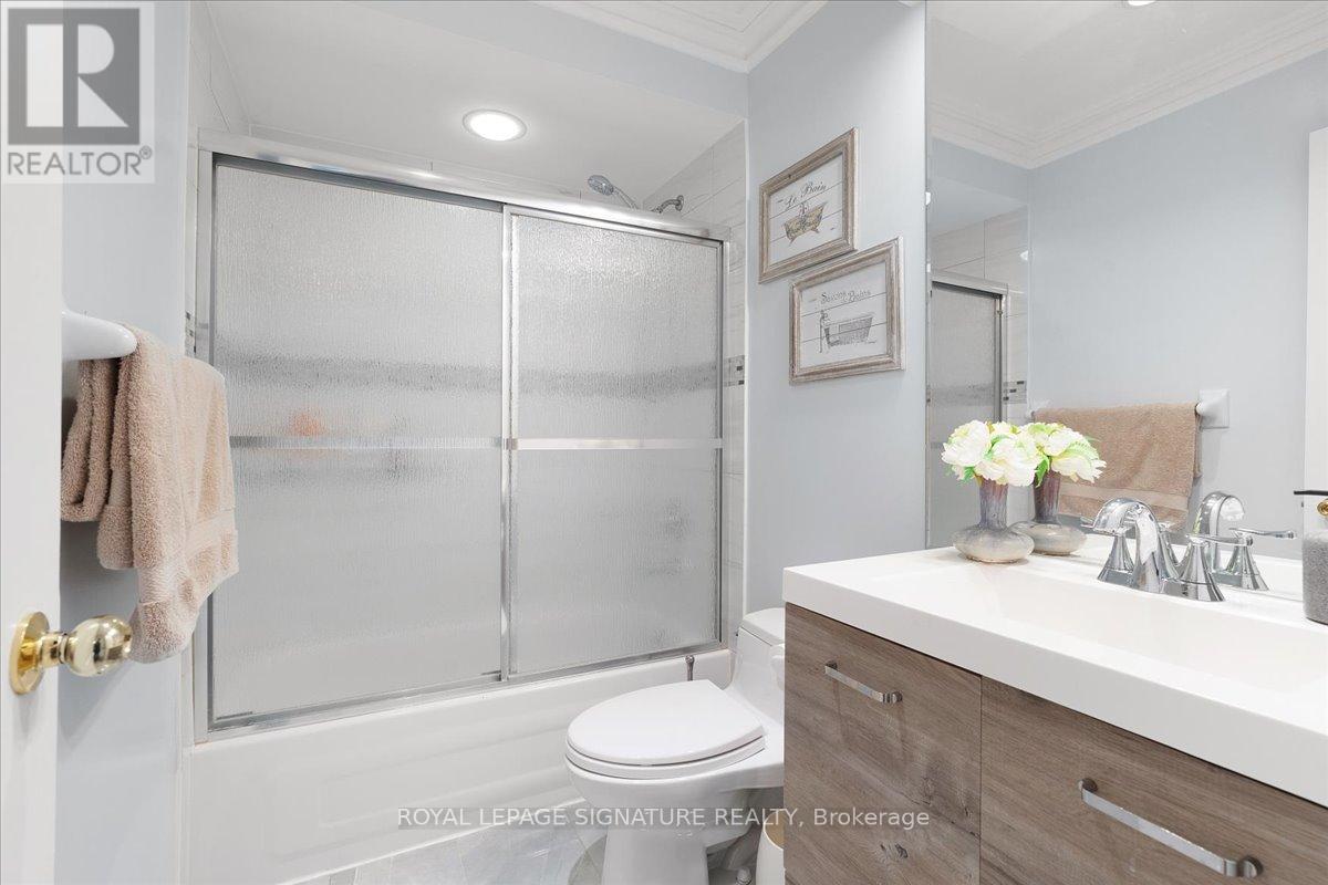 12 Pietro Drive, Vaughan, Ontario  L6A 3K5 - Photo 30 - N12458881