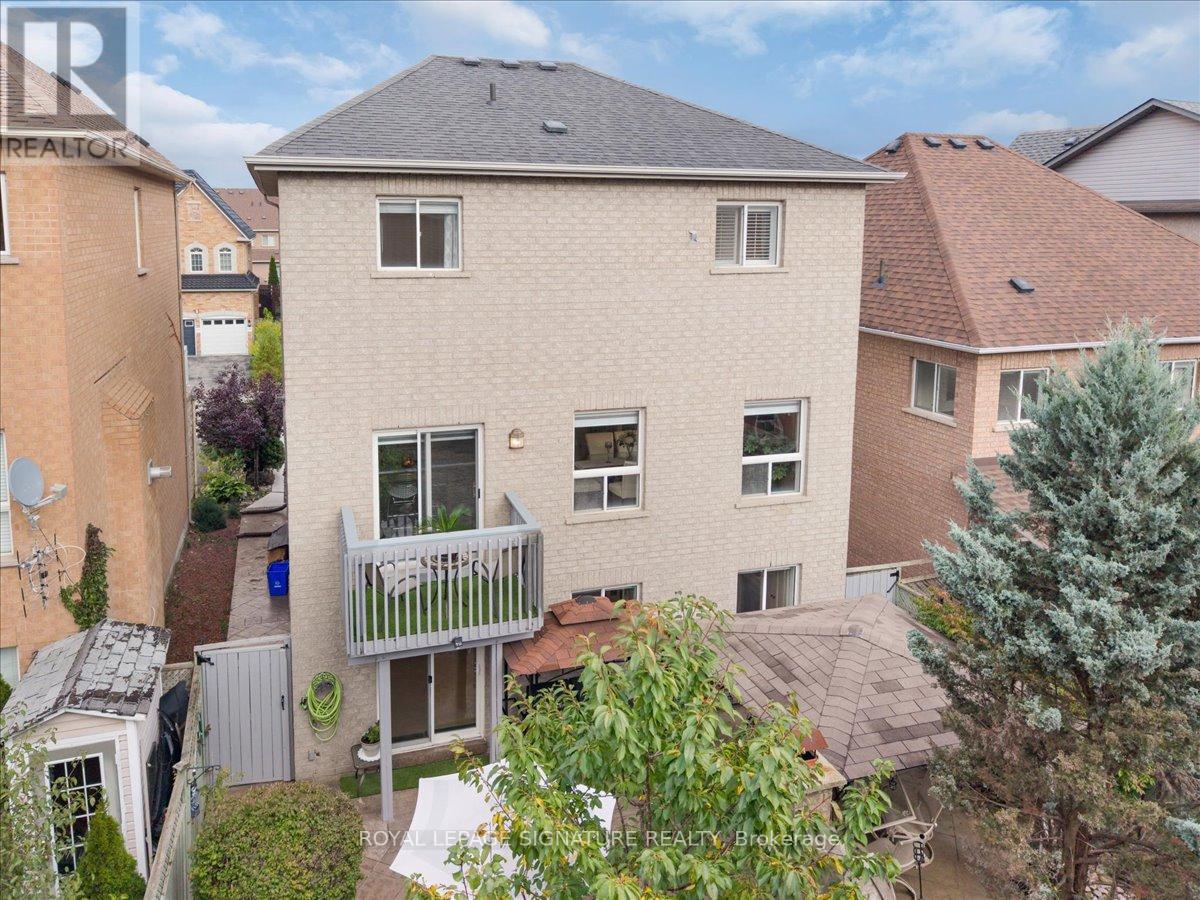 12 Pietro Drive, Vaughan, Ontario  L6A 3K5 - Photo 47 - N12458881