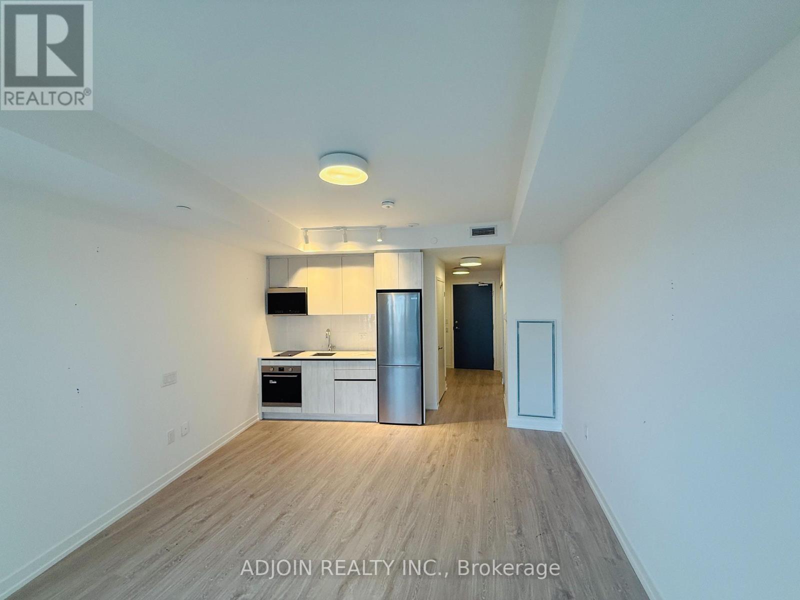 612 - 2485 Eglinton Avenue, Mississauga, Ontario  L5M 2V8 - Photo 2 - W12458876