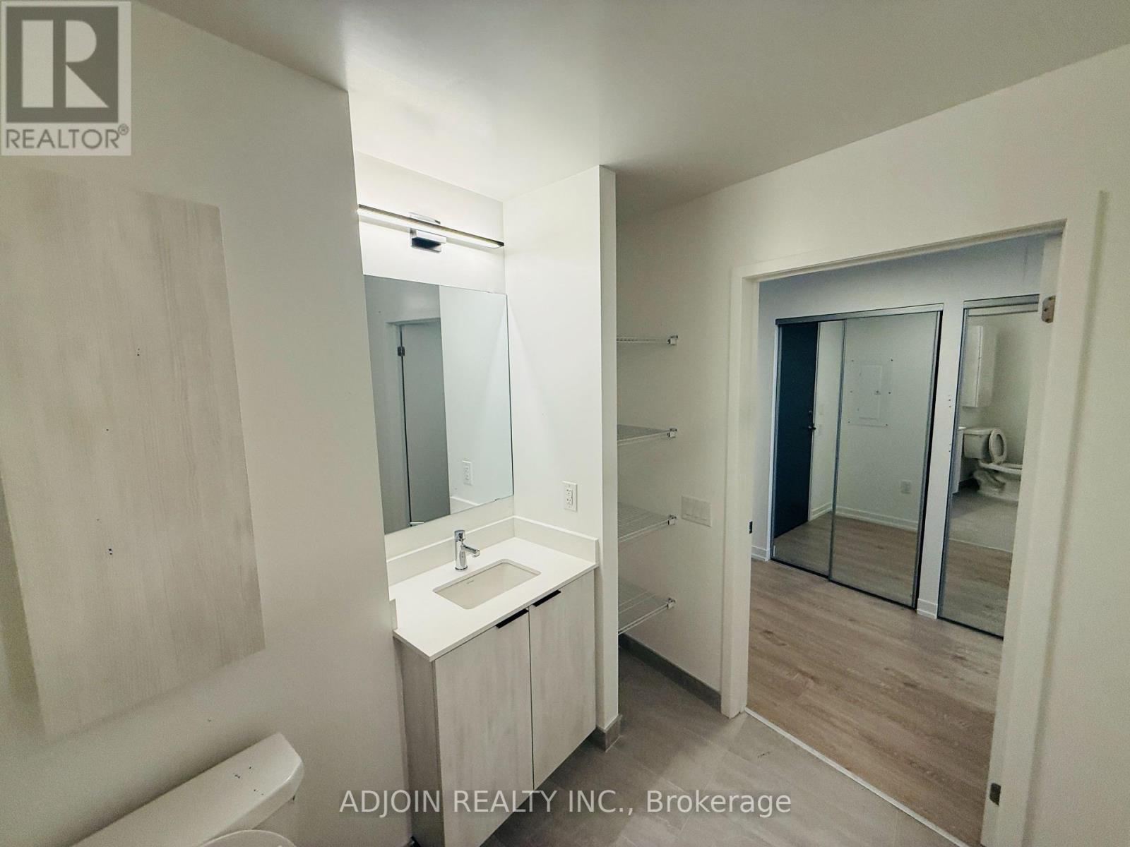 612 - 2485 Eglinton Avenue, Mississauga, Ontario  L5M 2V8 - Photo 6 - W12458876