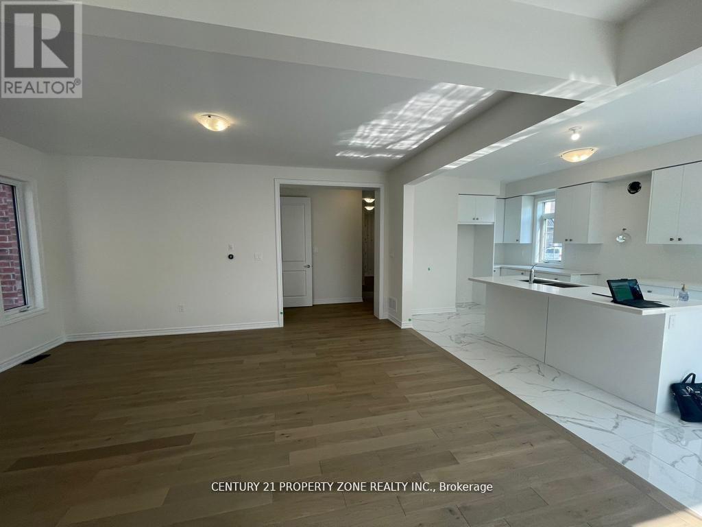 2 Bachelor Street, Brampton, Ontario  L7A 0G7 - Photo 11 - W12458877