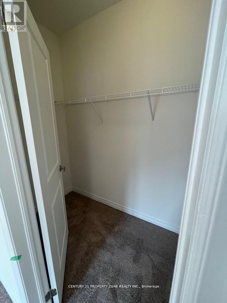 2 Bachelor Street, Brampton, Ontario  L7A 0G7 - Photo 14 - W12458877