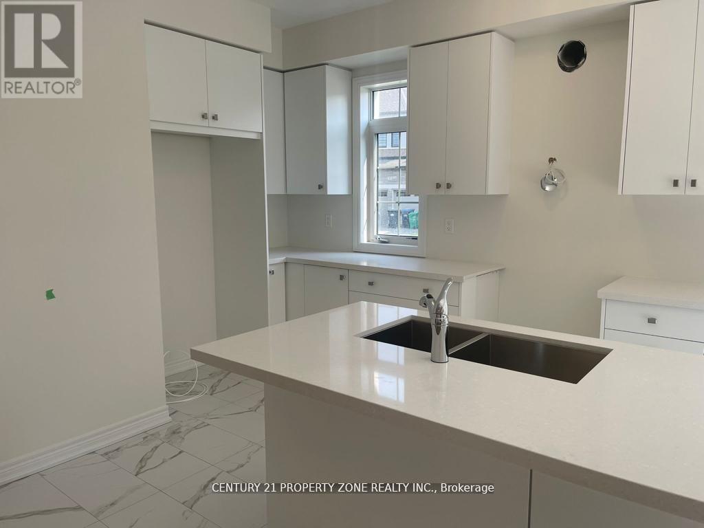 2 Bachelor Street, Brampton, Ontario  L7A 0G7 - Photo 7 - W12458877