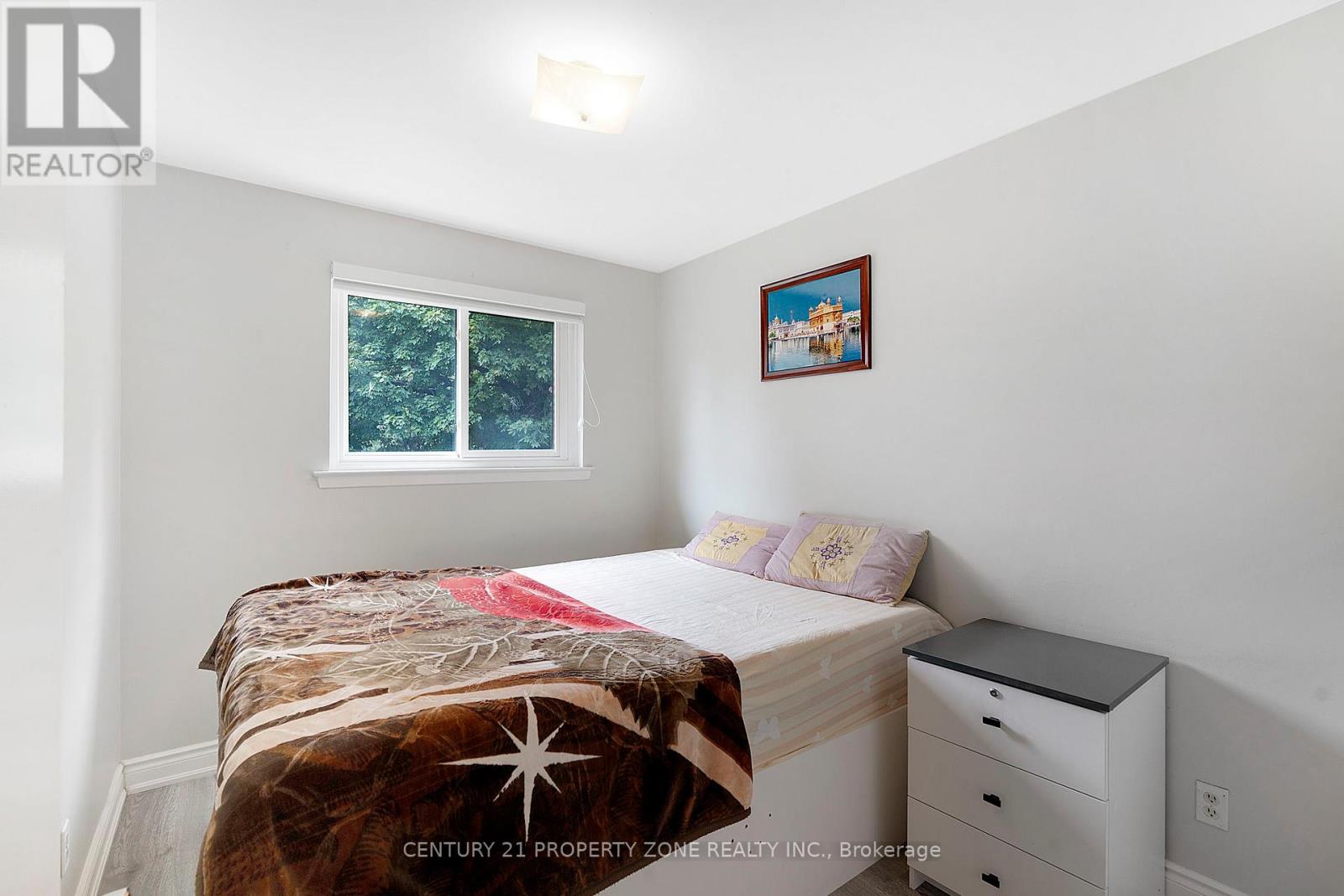 29 Finchley Crescent, Brampton, Ontario  L6T 3P5 - Photo 16 - W12458889