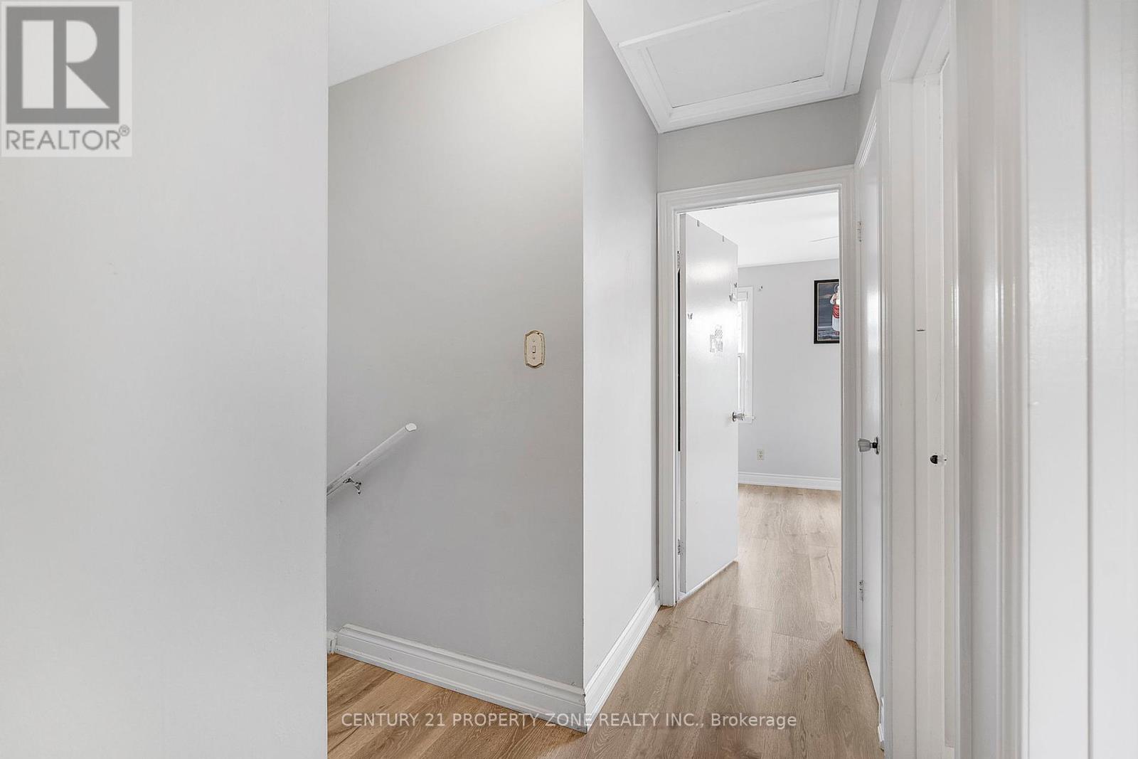 29 Finchley Crescent, Brampton, Ontario  L6T 3P5 - Photo 21 - W12458889