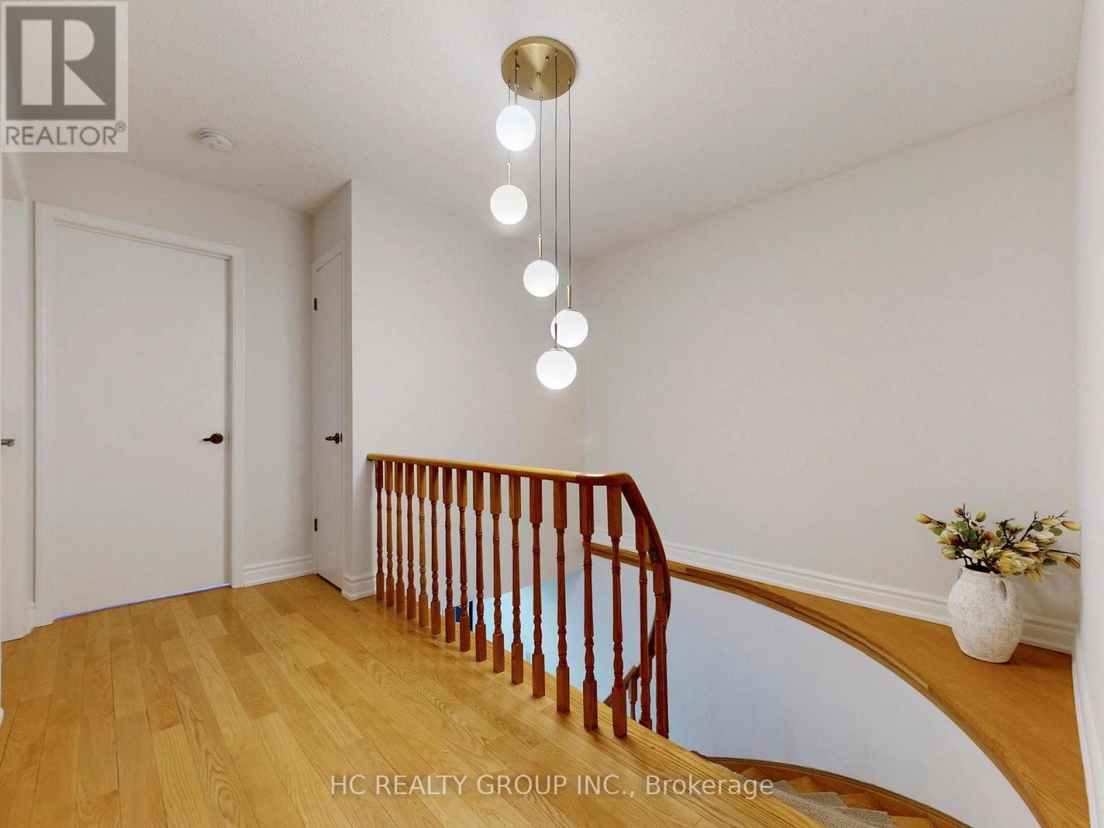 8 Bethany Leigh Drive, Toronto, Ontario  M1V 2N7 - Photo 22 - E12455475