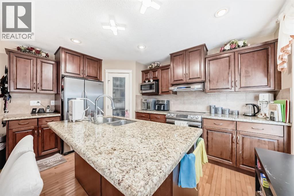 197 West Creek Boulevard, Chestermere, Alberta  T1X 1S8 - Photo 6 - A2242202