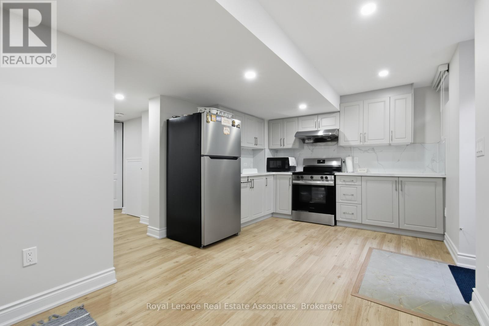 66 Millhouse Mews, Brampton (Bram West), Ontario  L6Y 5J8 - Photo 32 - W12458824