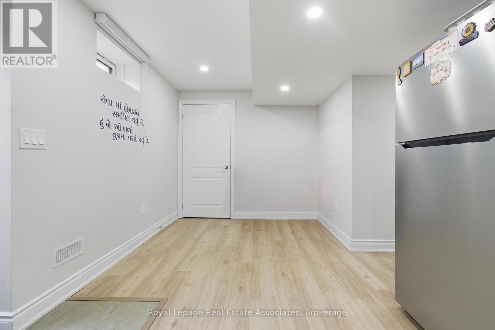 66 Millhouse Mews, Brampton (Bram West), Ontario  L6Y 5J8 - Photo 36 - W12458824