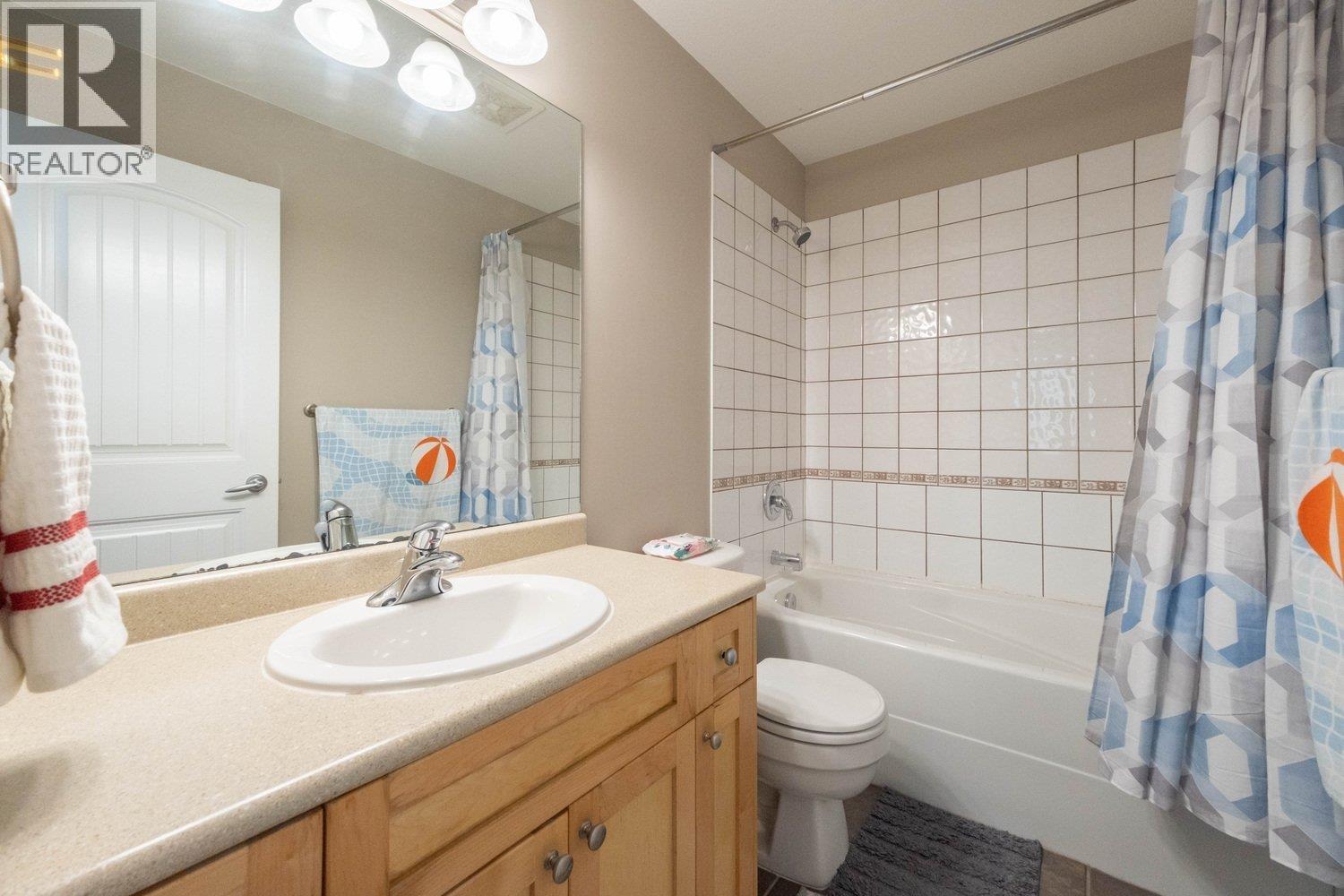 23622 111a Avenue, Maple Ridge, British Columbia  V2W 2G1 - Photo 9 - R3055176