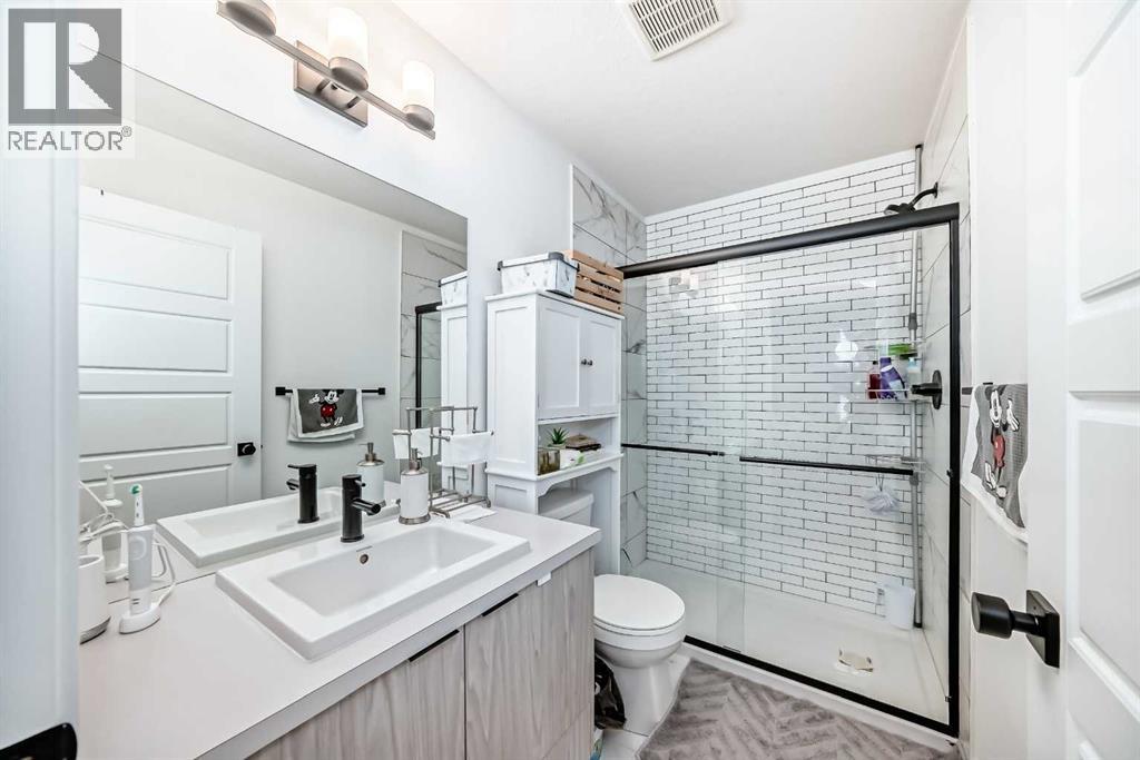 2454 210 Avenue Se, Calgary, Alberta  T2X 4C2 - Photo 33 - A2264054