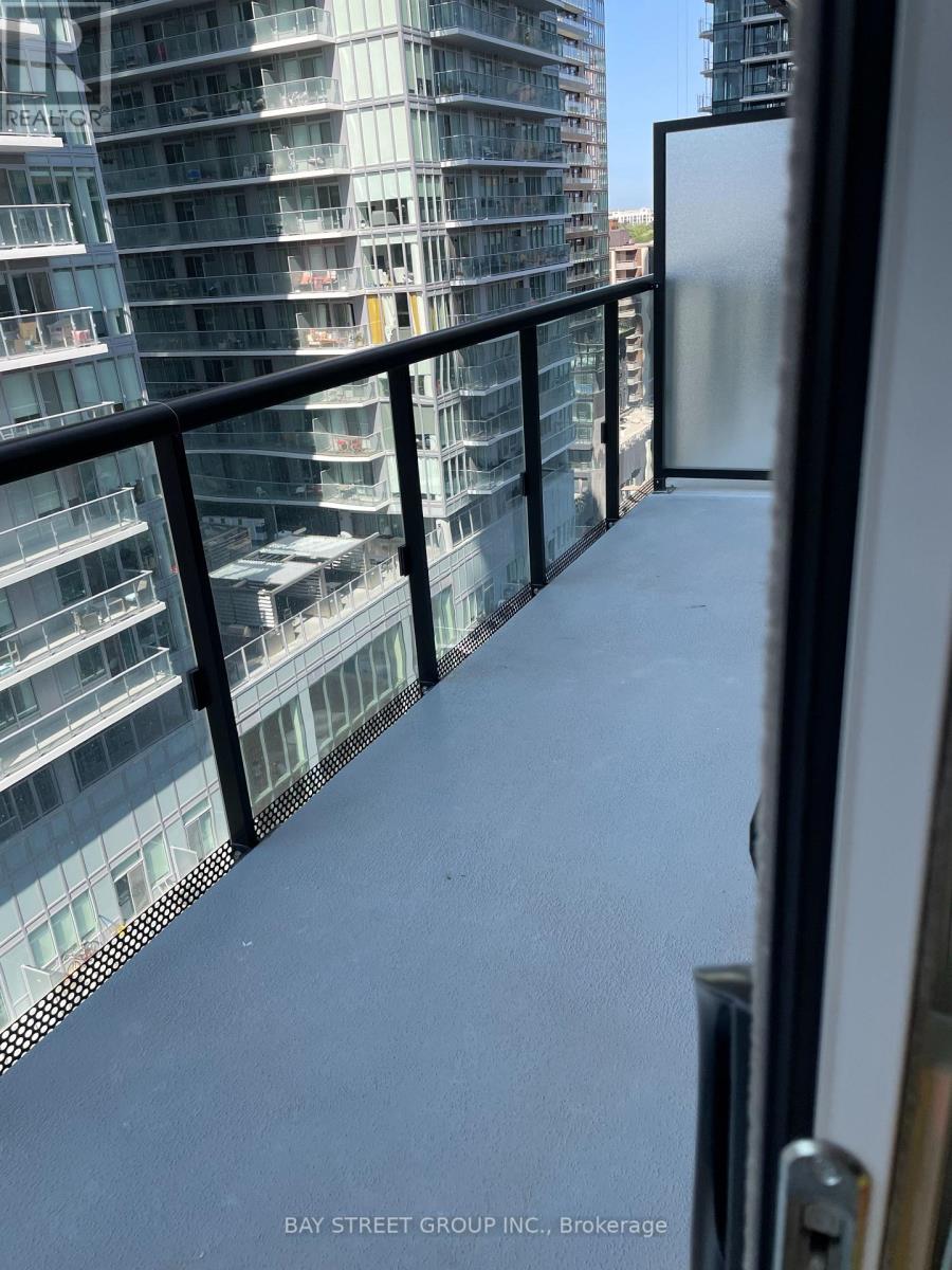 1204 - 127 Broadway Avenue, Toronto, Ontario  M4P 1V3 - Photo 10 - C12458926